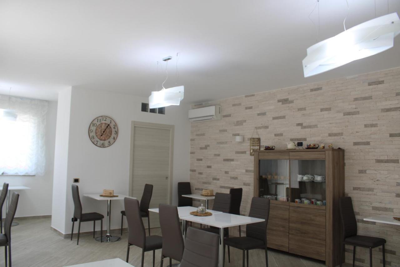 Borgo Sole Luna Bed & Breakfast Fornelli Eksteriør bilde